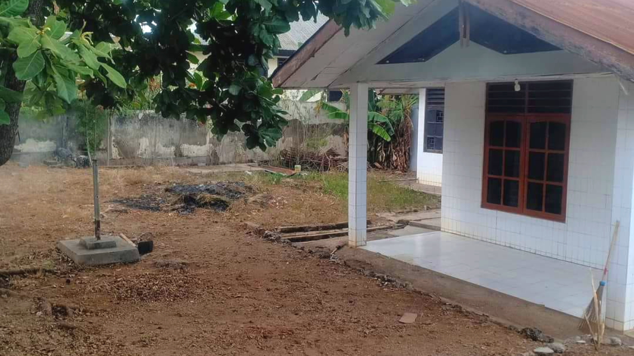 Rumah Perusahaan Naikoten Advokad No. 14 Thumbnail