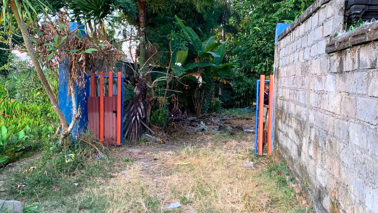 Lahan Kosong Penatih Thumbnail